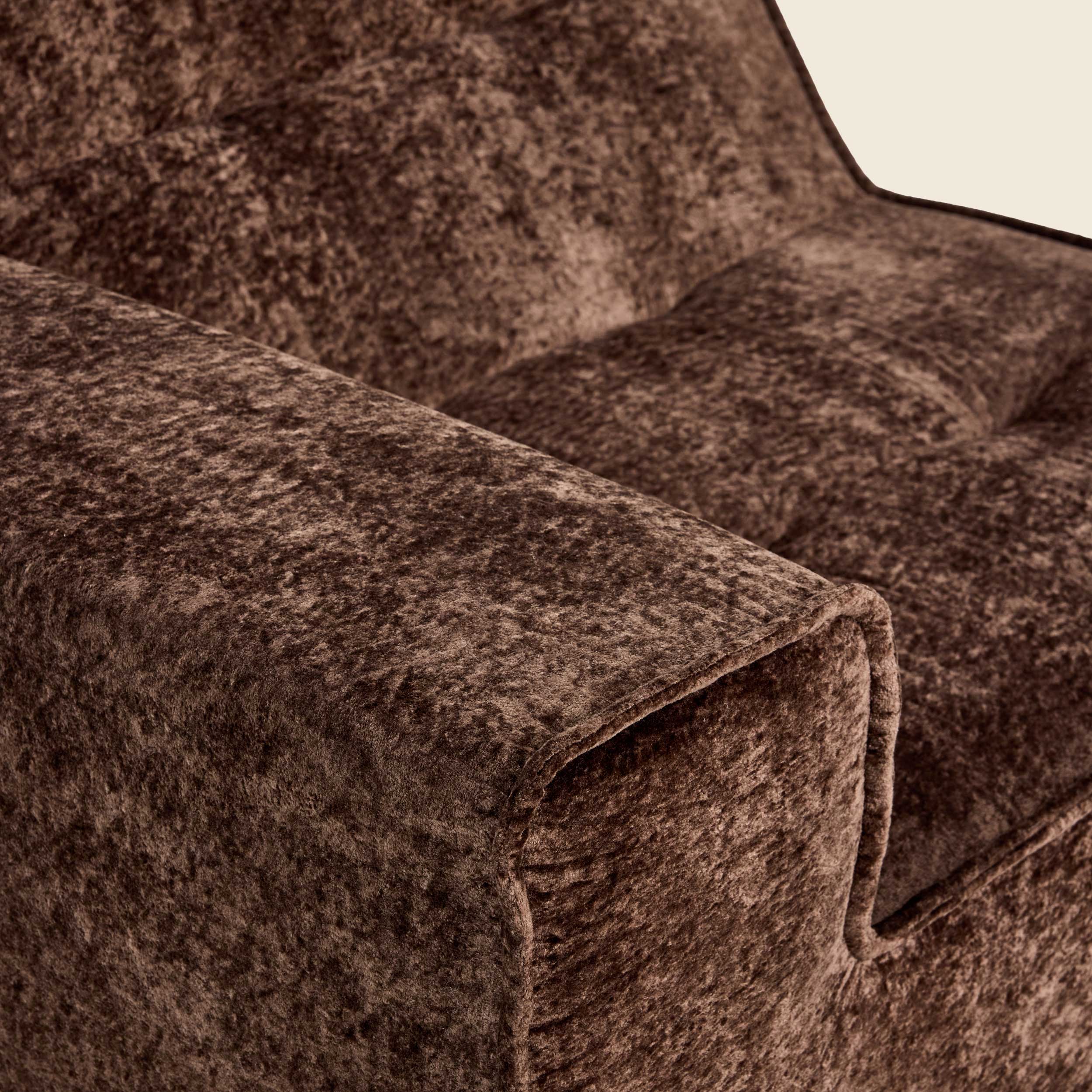Close-up of brown snow velvet fabric on the Loungi left arm module