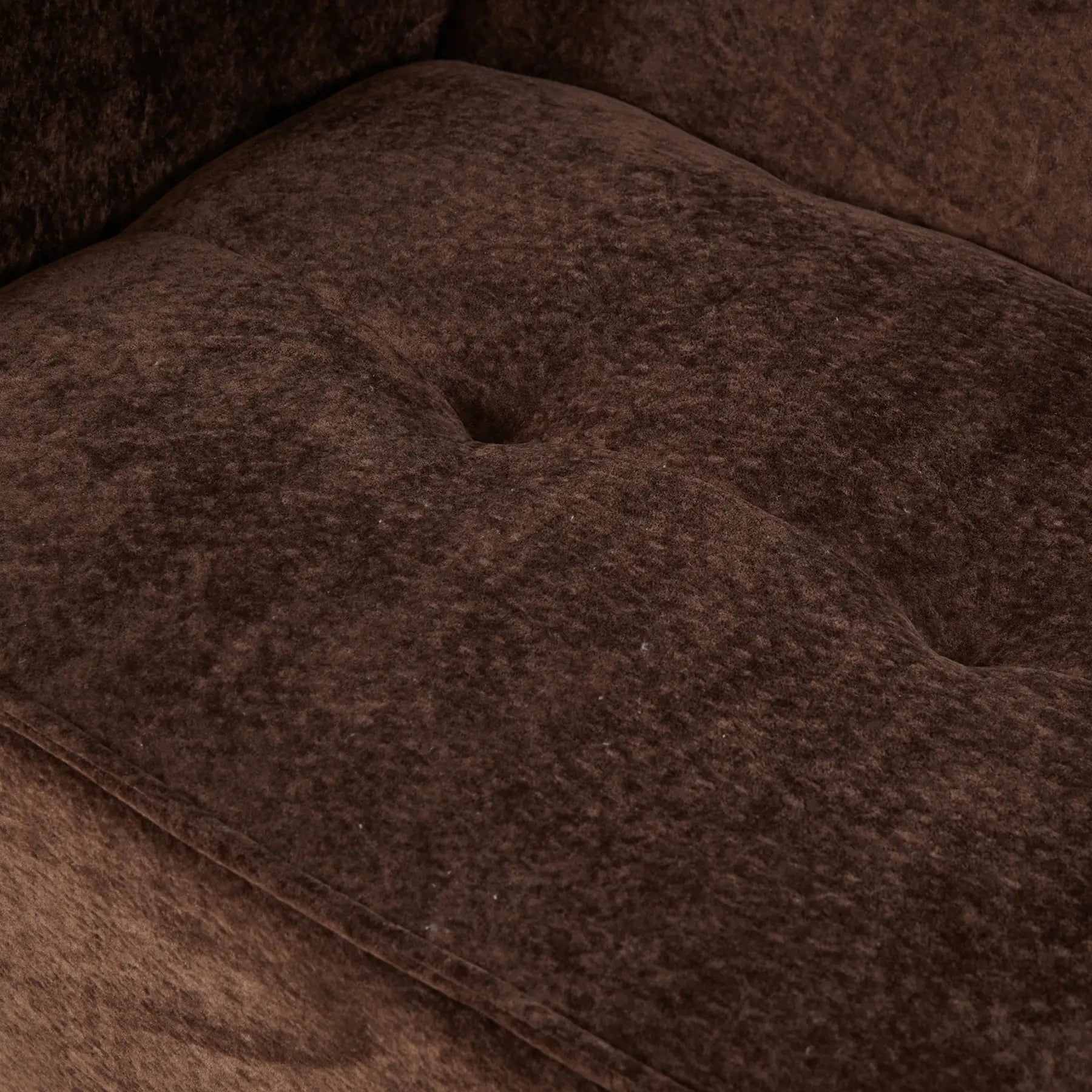 Loungi Left