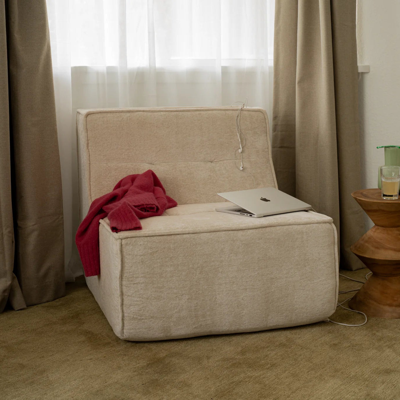 Loungi